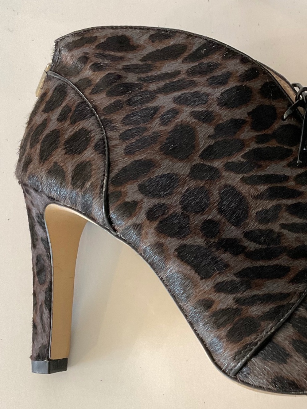 LOUISE ET CIE Veronica Cow Hair Fur Leopard Print Heels Black Grey Brown Size 8 - Picture 9 of 11